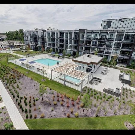 Cozy South View Suite Overlooking The Nature Trail Innisfil Exteriör bild