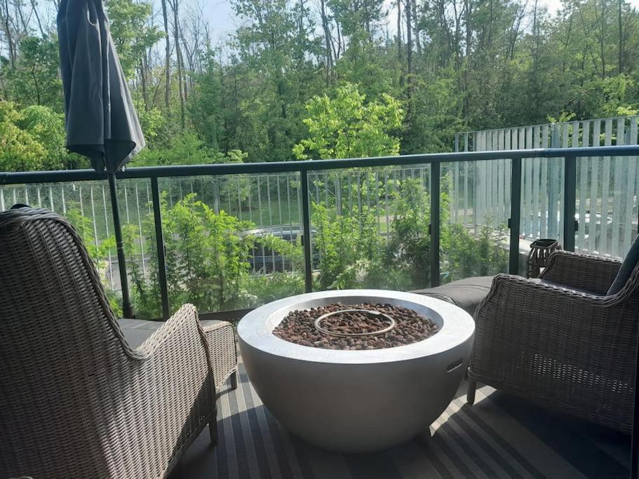 Cozy South View Suite Overlooking The Nature Trail Innisfil Exteriör bild